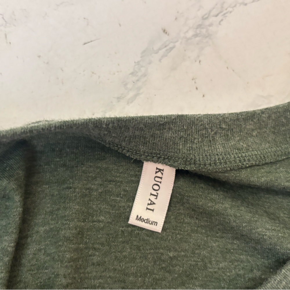 Kuotai Sweater Womens Size M Pullover Long Sleeve Green Pockets Thin Knit - Picture 5 of 6